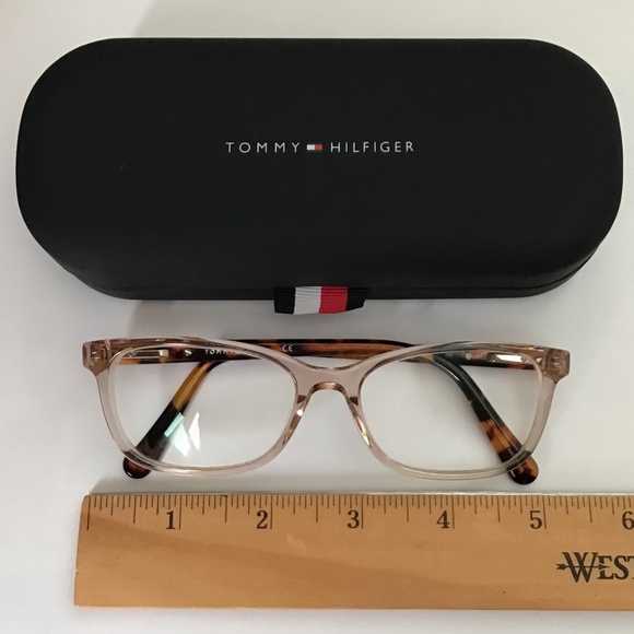 Tommy Hilfiger Glasses & Hard Case - Picture 7 of 15